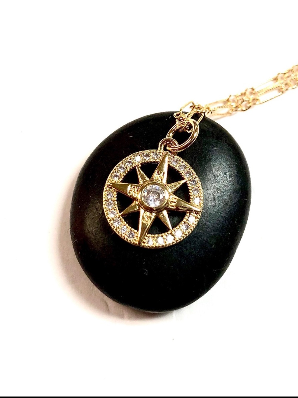 Dainty North Star/Compass Necklace - Gold - Picture 6 of 10
